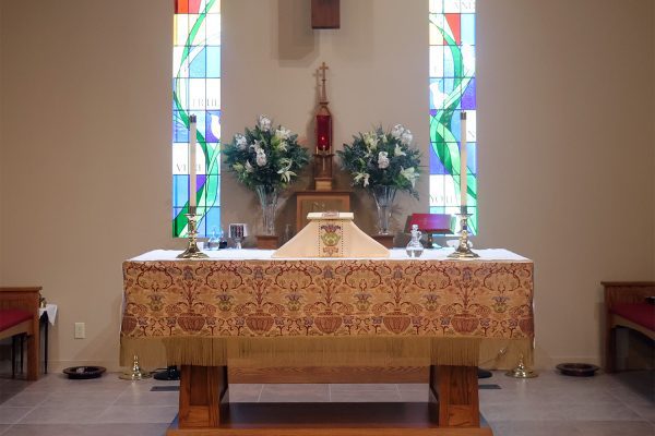 Altar for Resurrection Blue Springs