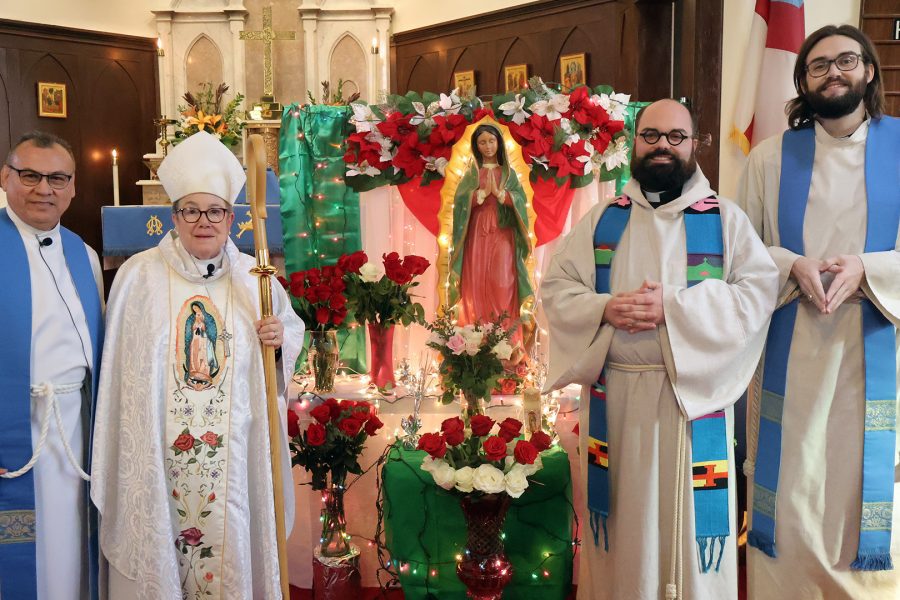 group posing with Guadalupe