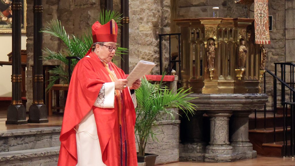 Bishop Bruce addressing congregation at Renewal Service