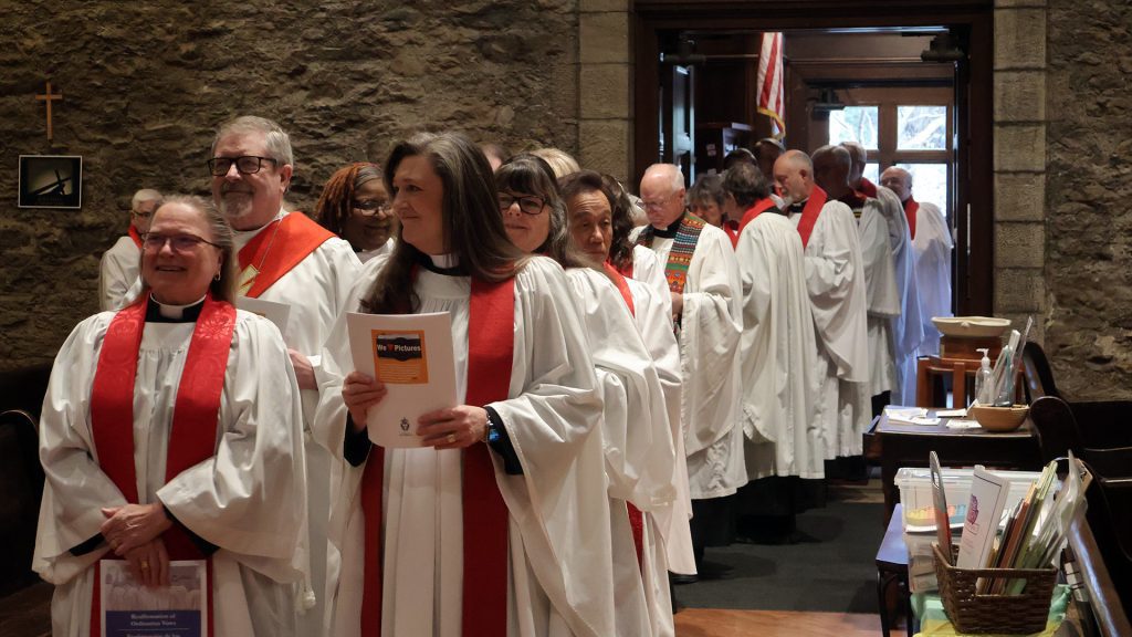 Clergy waiting in line renewal service