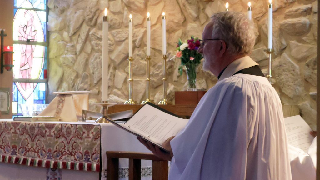 Jeffrey Hurst Installation At Altar Jeffrey Hurst Installation At Altar