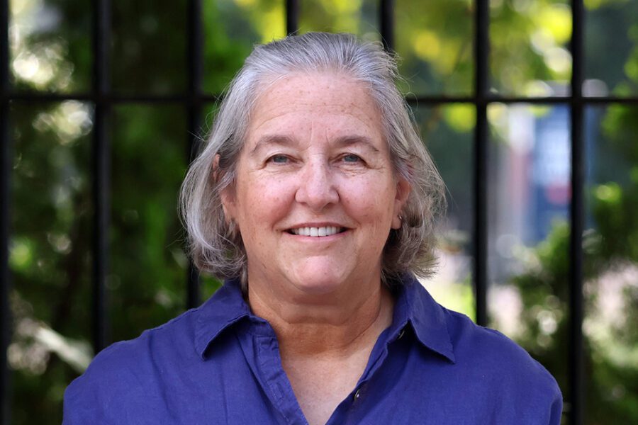 Kim Snodgrass Headshot